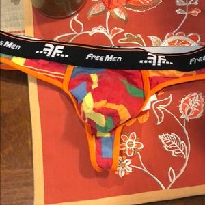 XL Free Men- Men’s Pouch Thong